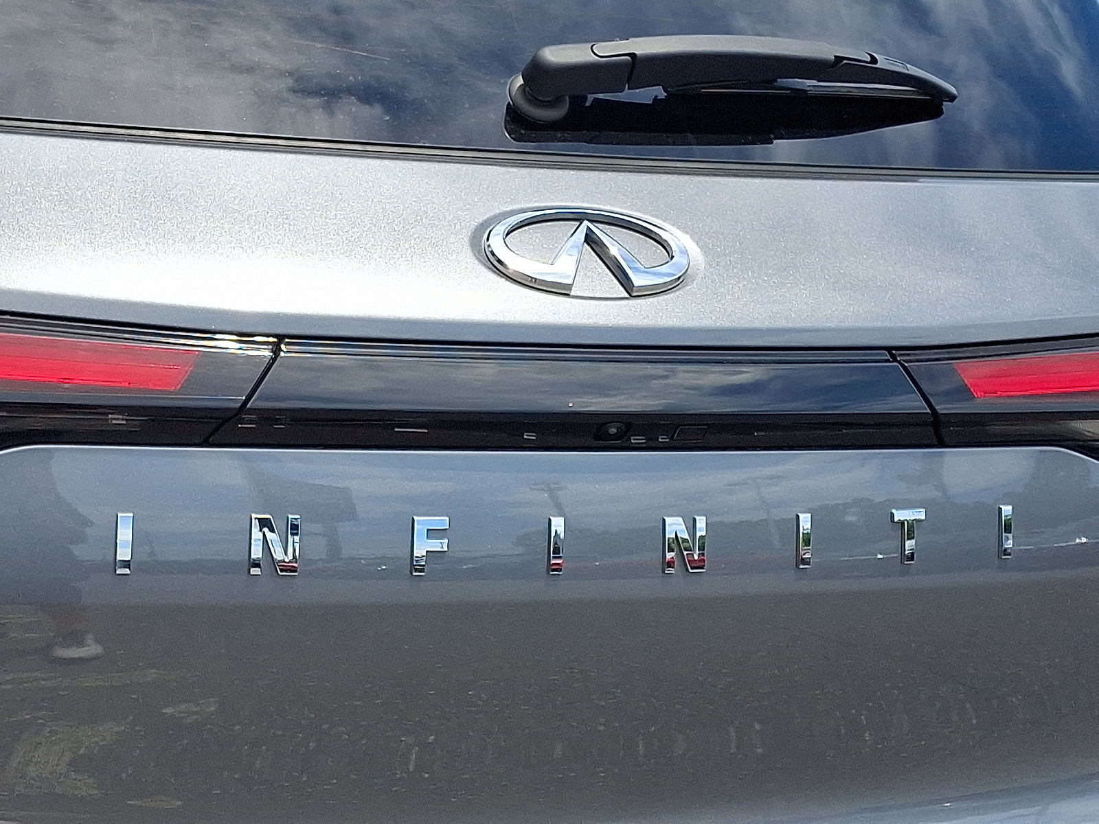 Used 2022 INFINITI QX60 Sensory w/ Cargo Package AWD/4WD image 29