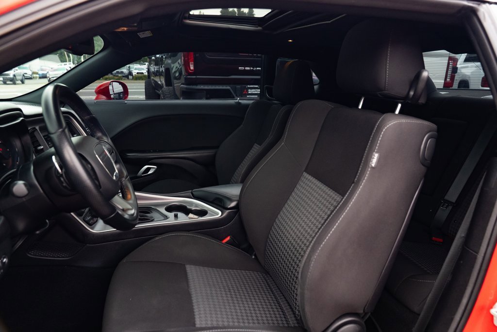 Used 2021 Dodge Challenger R/T w/ Driver Convenience Group image 20