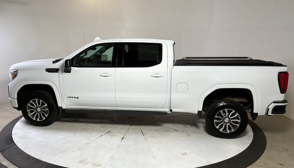 Used 2022 GMC Sierra 1500 AT4 w/ AT4 Premium Package AWD/4WD image 4