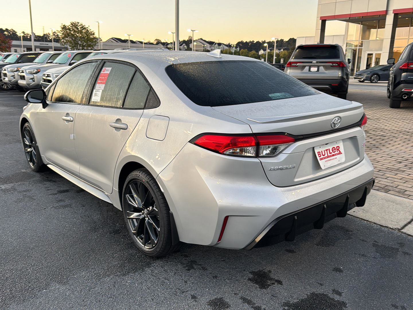 New 2026 Toyota Corolla SE image 3