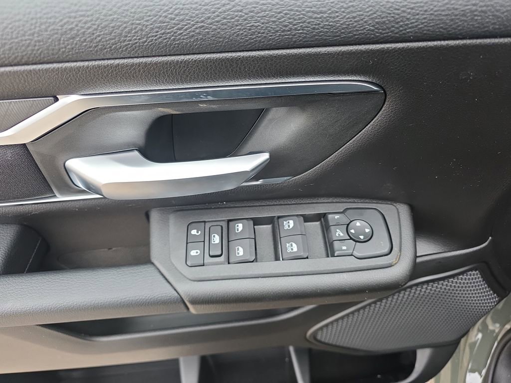 New 2026 RAM 1500 4x4 Crew Cab image 10