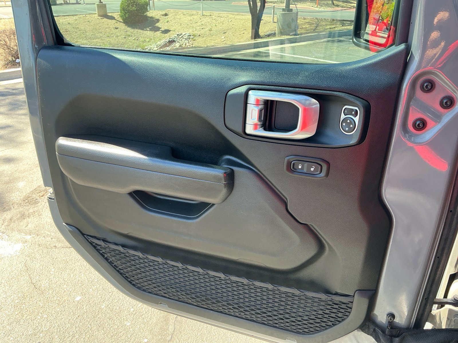 Used 2022 Jeep Wrangler Unlimited Sport image 13