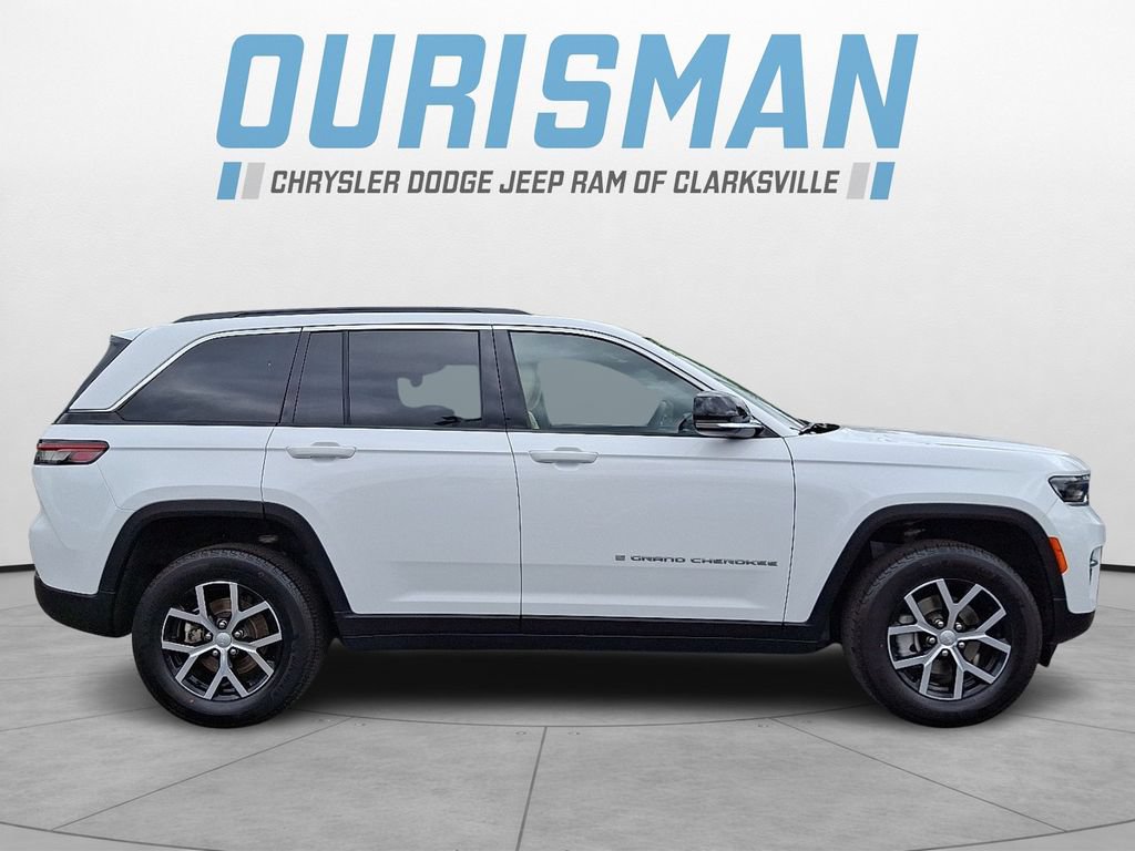 Certified 2025 Jeep Grand Cherokee Limited w/ Trailer Tow Package RWD image 7