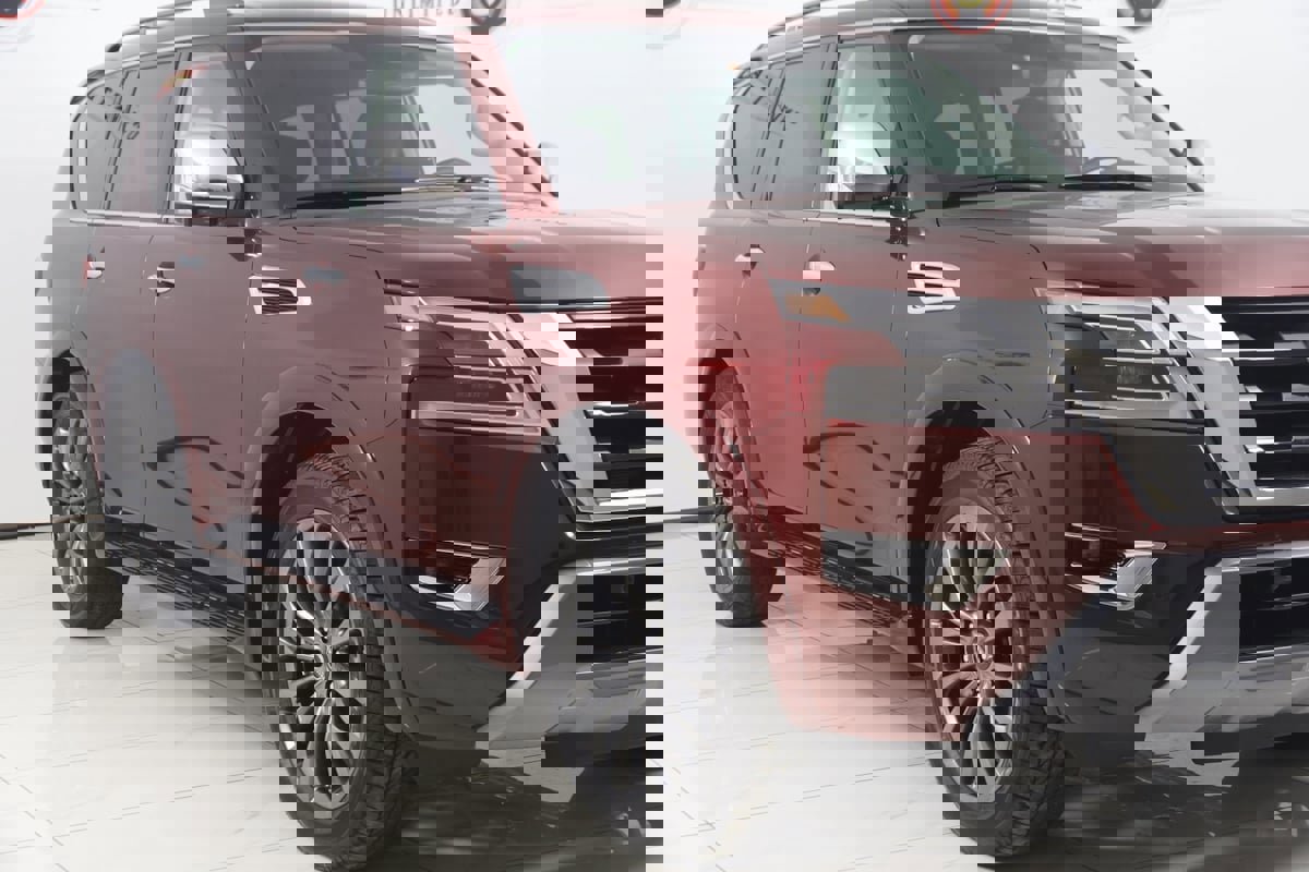 Used 2024 Nissan Armada Platinum w/ Captain's Chairs Package image 47