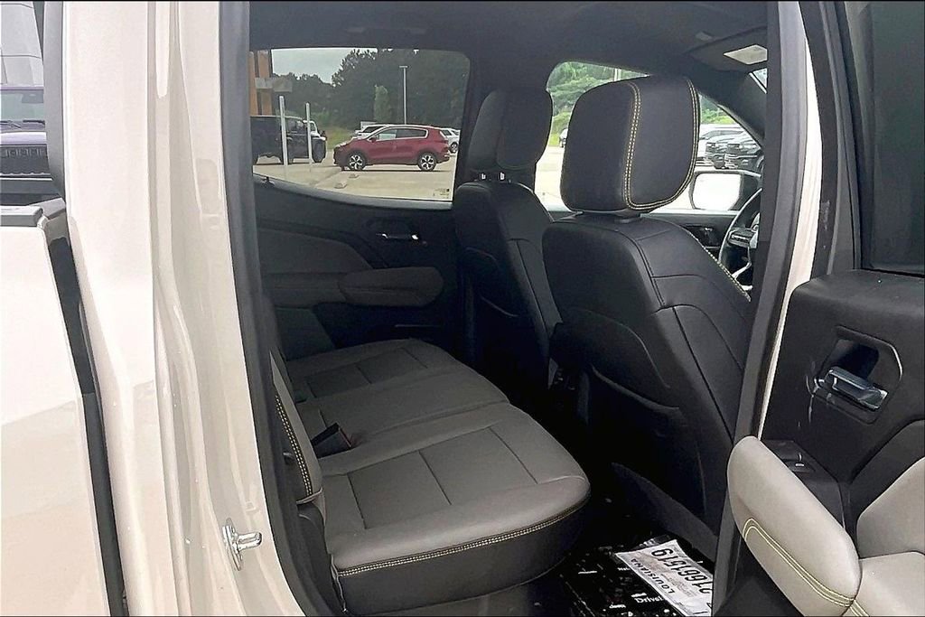 Used 2026 Chevrolet Colorado ZR2 AWD/4WD image 27