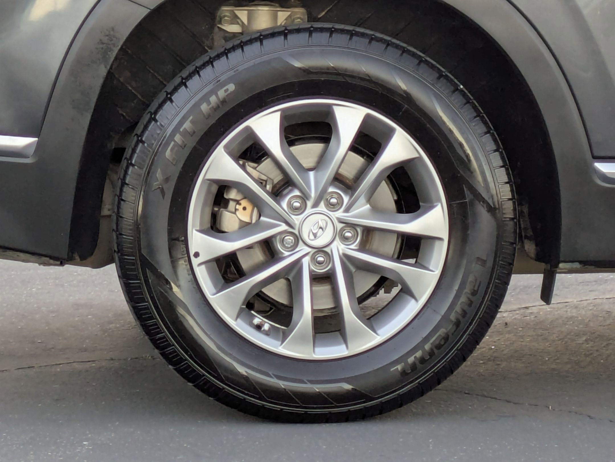 Used 2020 Hyundai Santa Fe SEL image 9