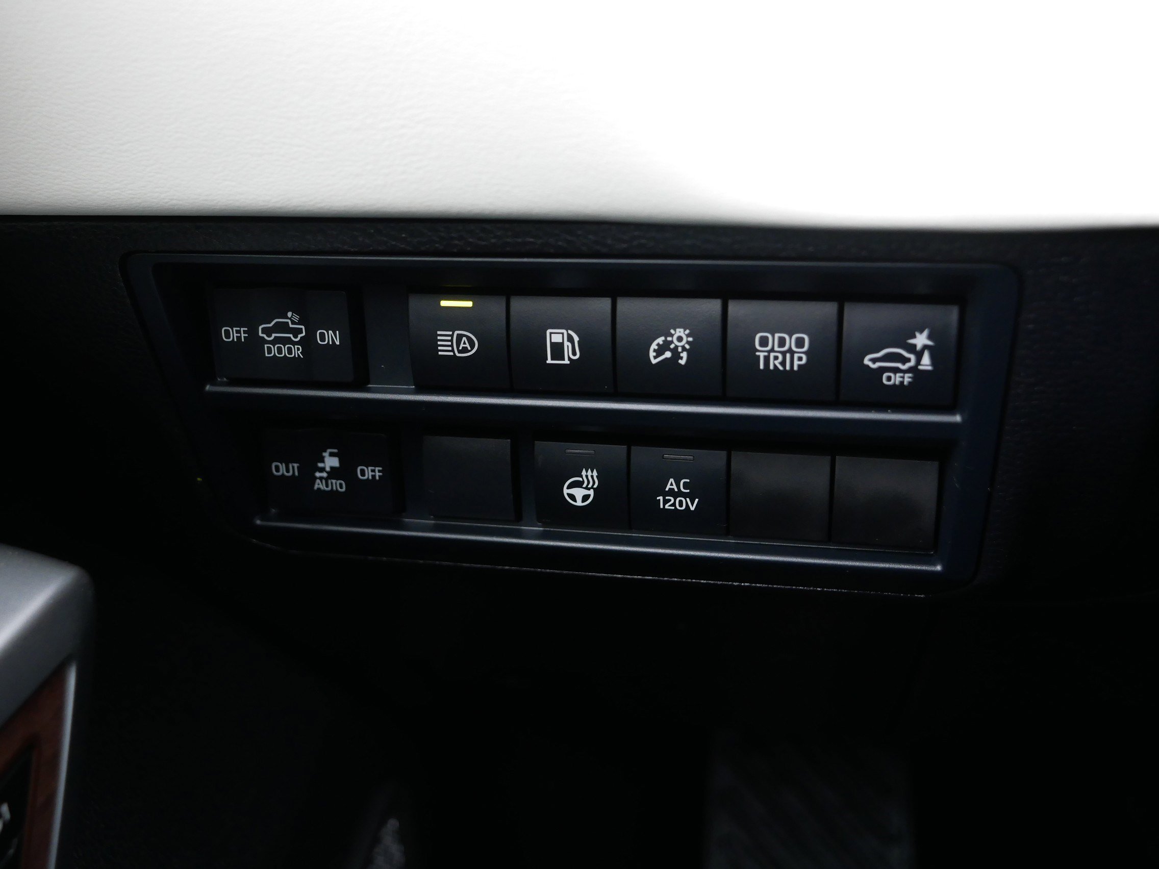 Used 2025 Toyota Tundra Capstone image 26