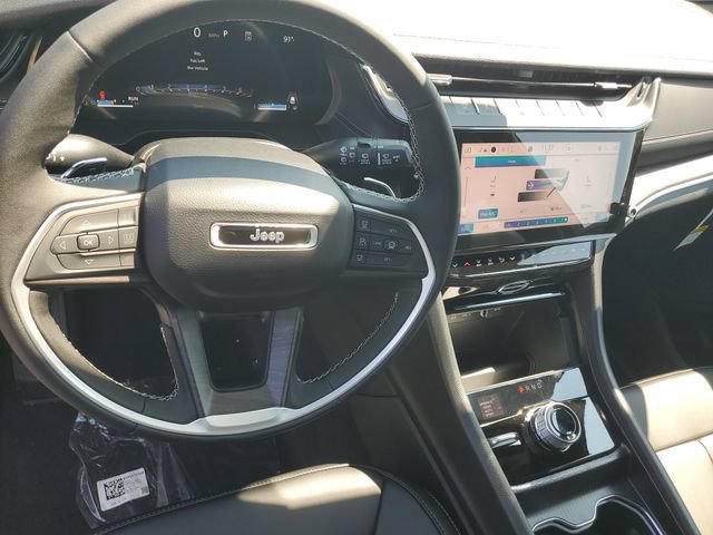 New 2026 Jeep Grand Cherokee L Limited w/ Limited Altitude Package AWD/4WD image 20