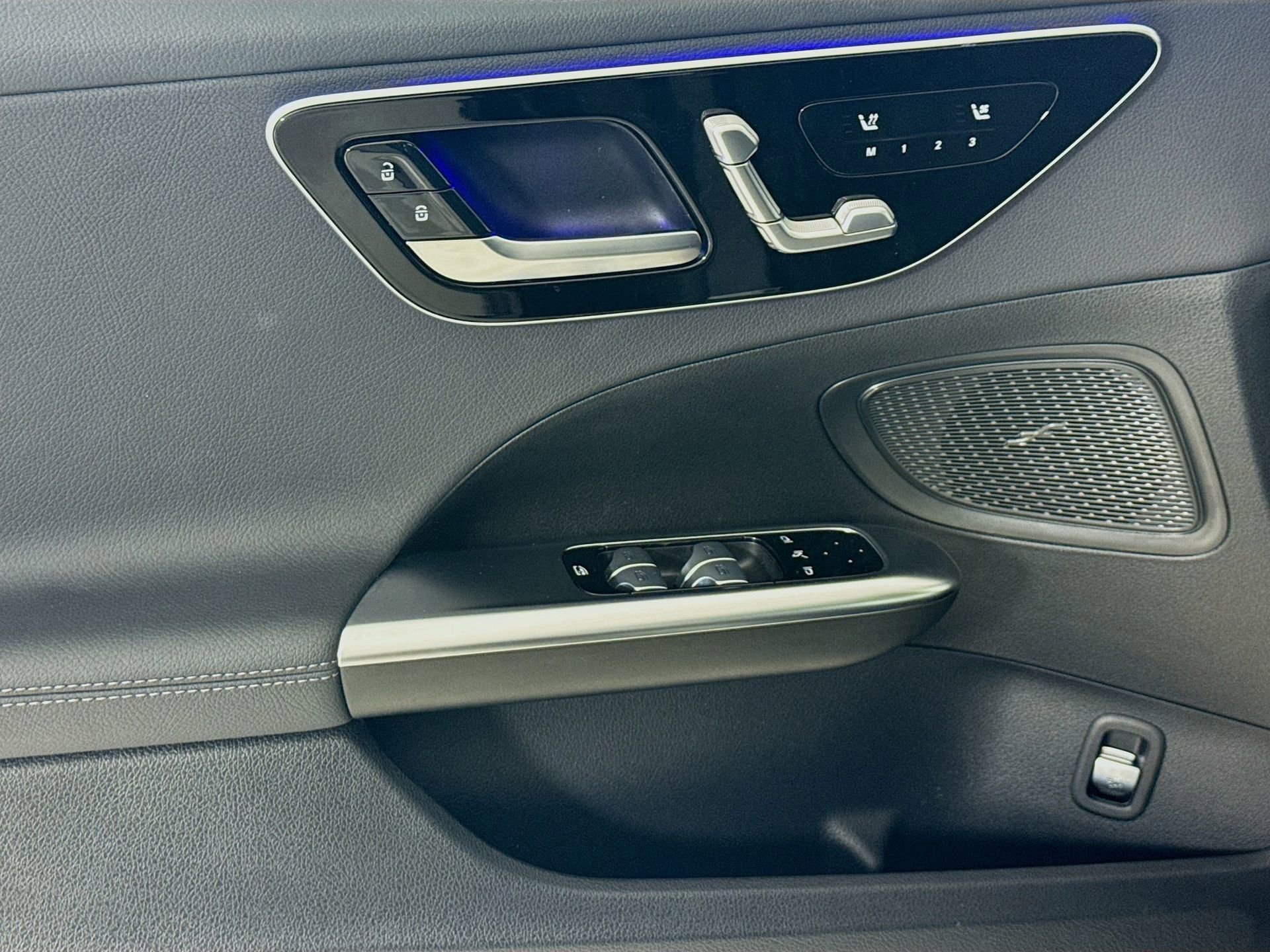 Certified 2025 Mercedes-Benz C 300 C 300 image 18