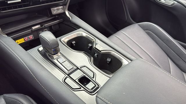 Used 2024 Lexus RX 500h F Sport w/ Convenience Package image 35