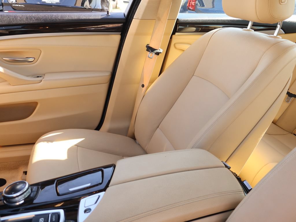 Used 2014 BMW 535i xDrive Sedan AWD/4WD image 24