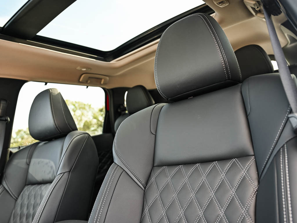 New 2025 Mitsubishi Outlander SEL image 20