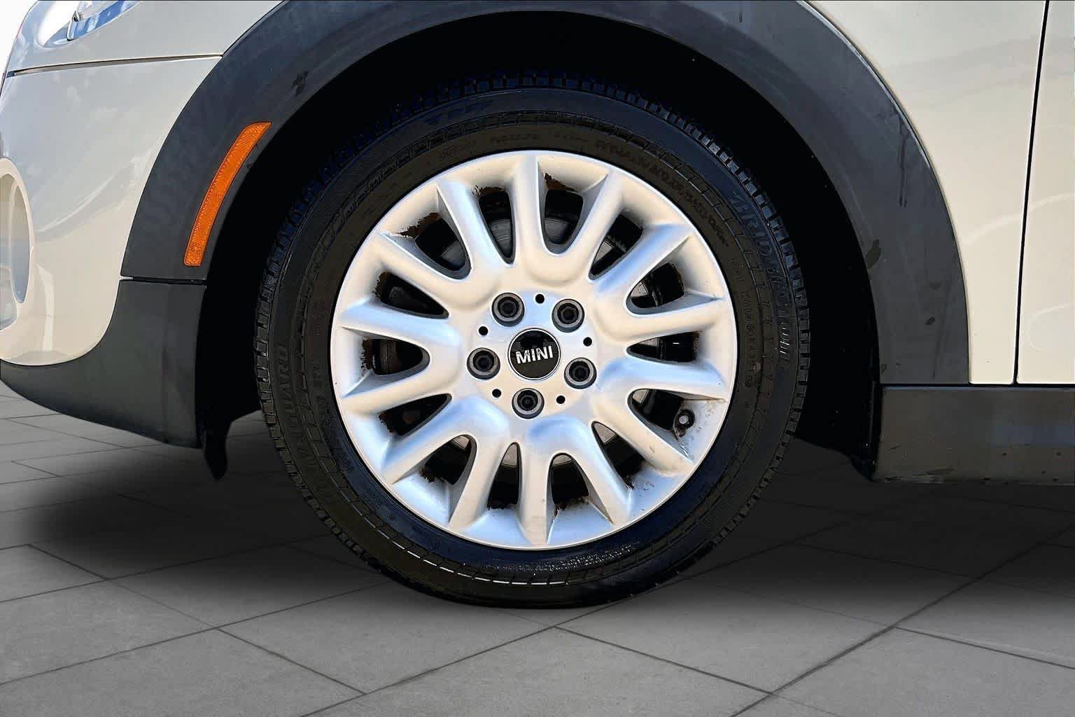 Used 2015 MINI Cooper S FWD image 11