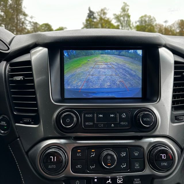 Used 2019 Chevrolet Suburban LT image 19