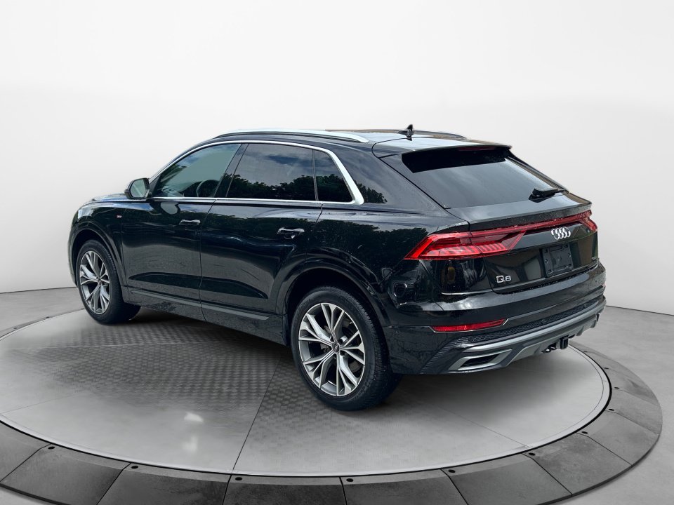 Used 2023 Audi Q8 Premium Plus AWD/4WD image 5