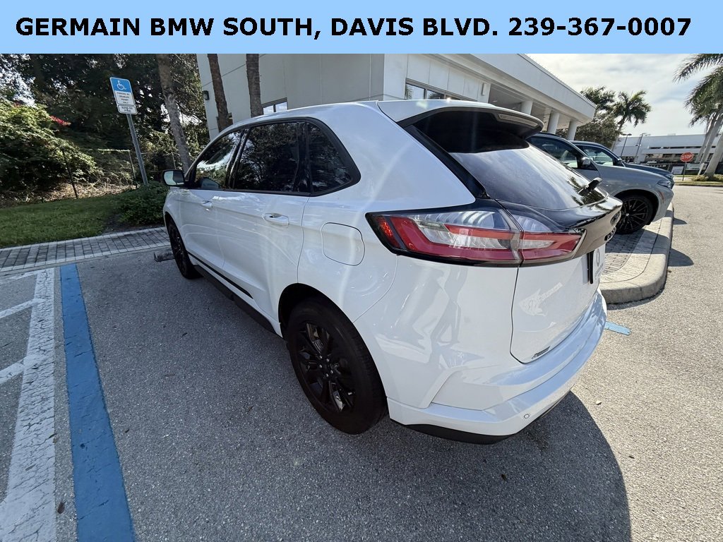 Used 2022 Ford Edge SE w/ Black Appearance Package image 7