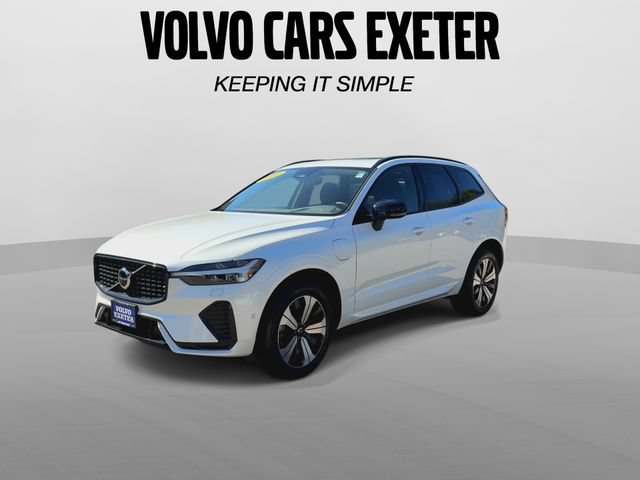 Certified 2025 Volvo XC60 T8 Plus w/ Protection Package Premier AWD/4WD image 4