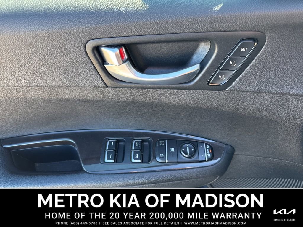 Used 2016 Kia Optima EX w/ Premium Package image 11