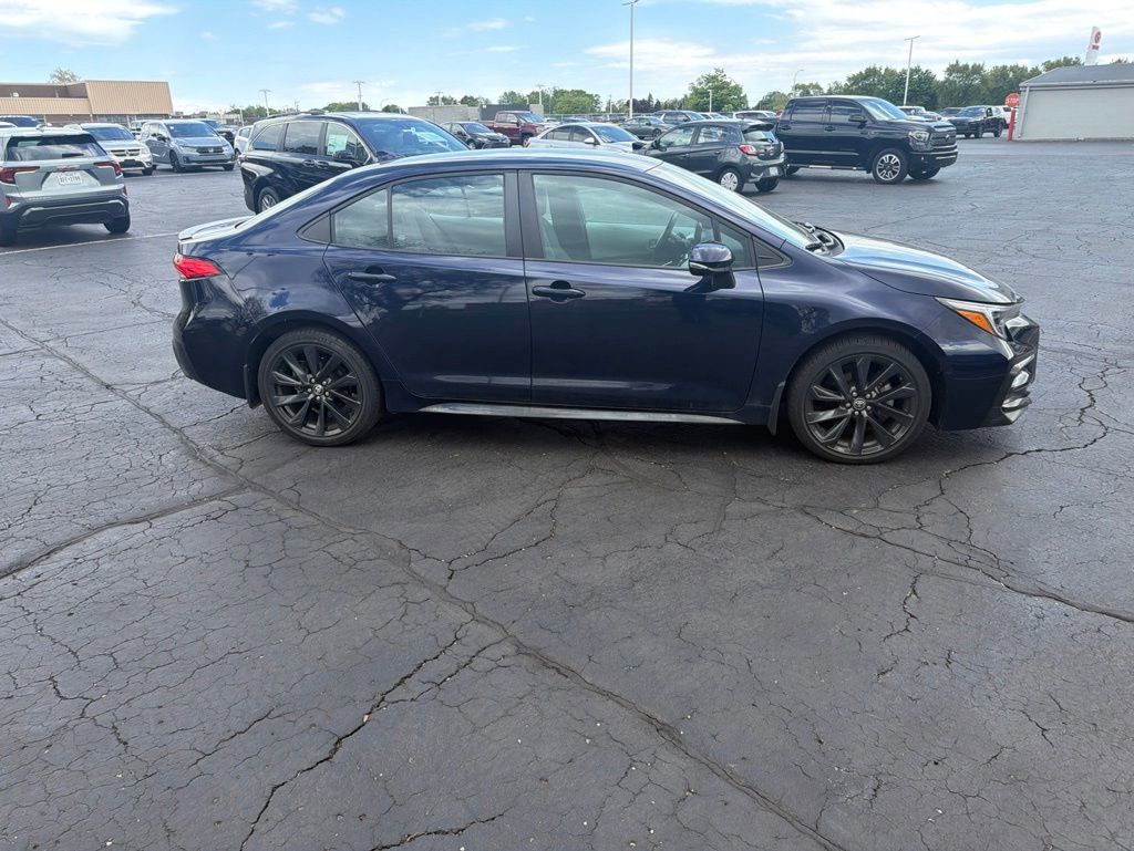 Used 2023 Toyota Corolla SE FWD image 5