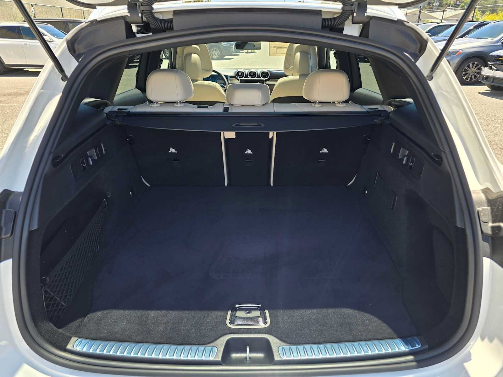 Used 2026 Mercedes-Benz GLC 300 4MATIC image 16