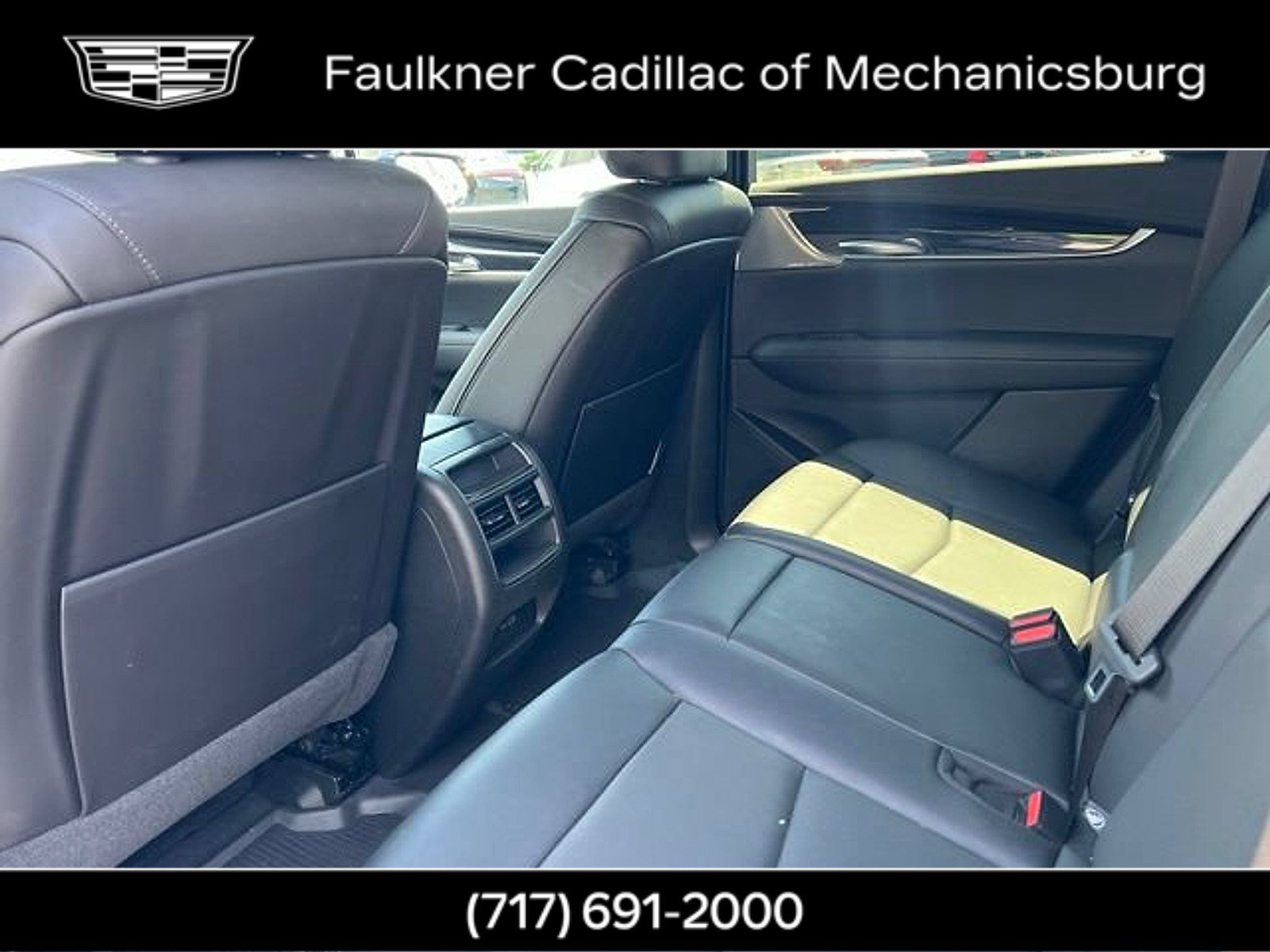 Certified 2023 Cadillac XT5 Premium Luxury w/ Technology Package AWD/4WD image 16