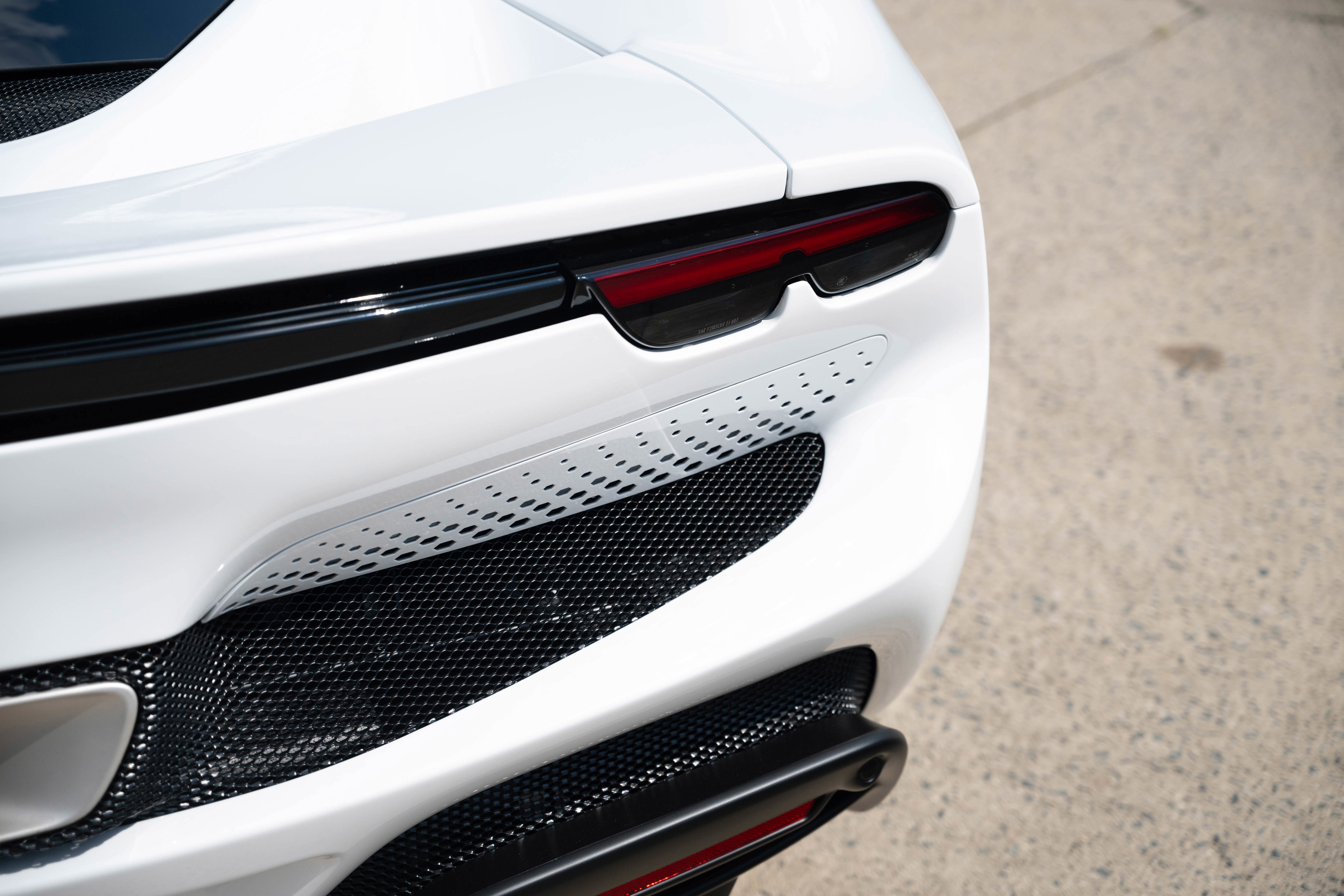 Used 2023 Ferrari 296 GTB image 25