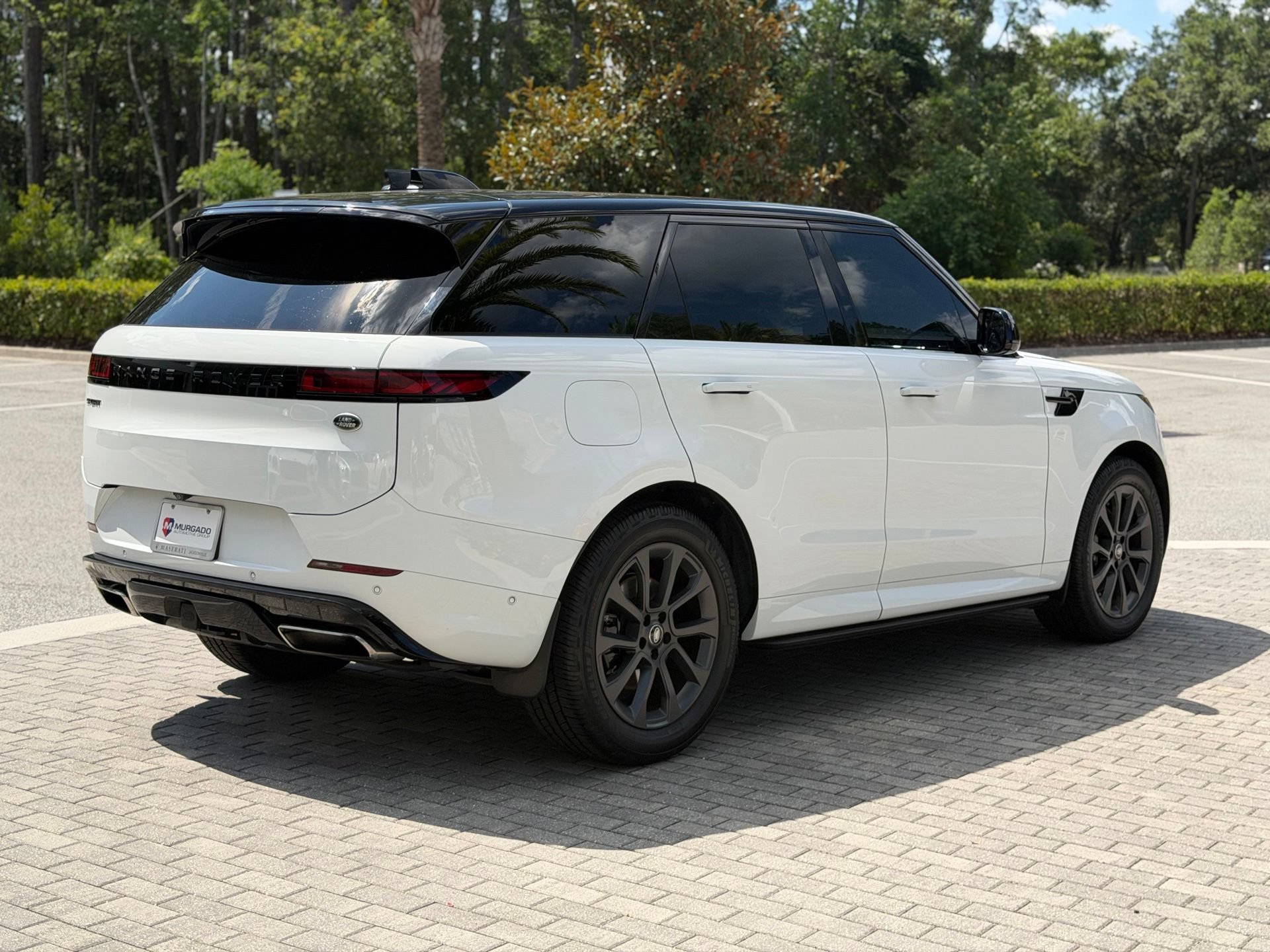 Used 2023 Land Rover Range Rover Sport SE Dynamic AWD/4WD image 10