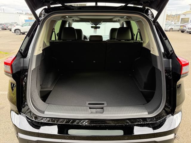 New 2026 Nissan Rogue Dark Armor AWD/4WD image 12