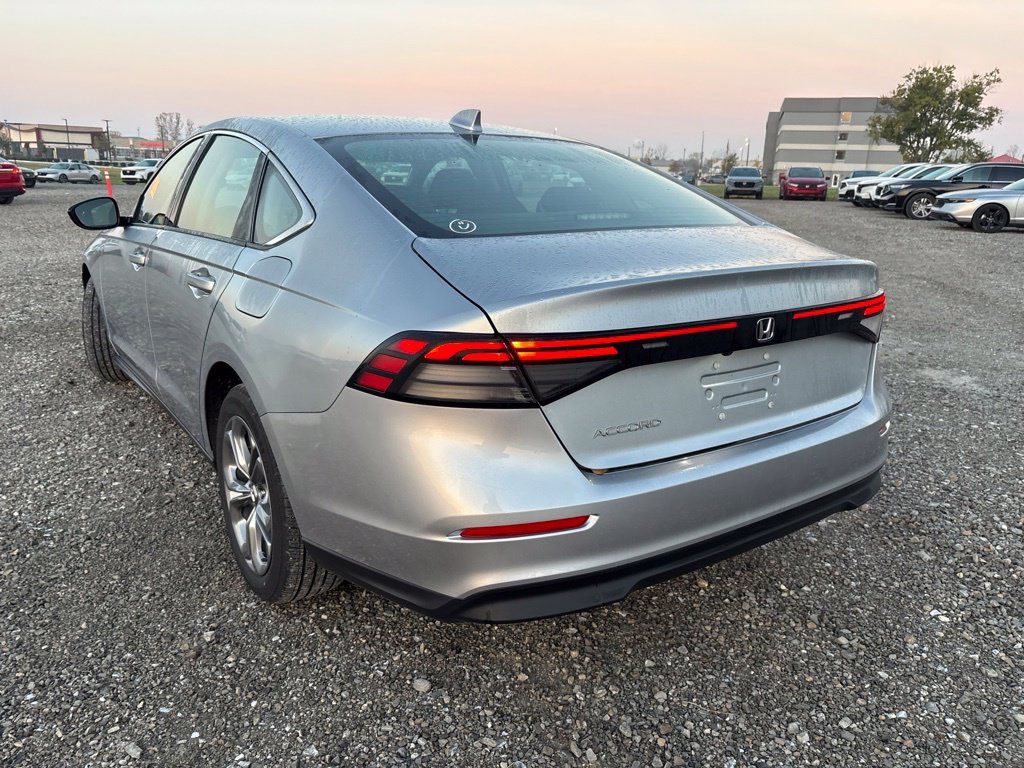 Used 2024 Honda Accord EX image 8