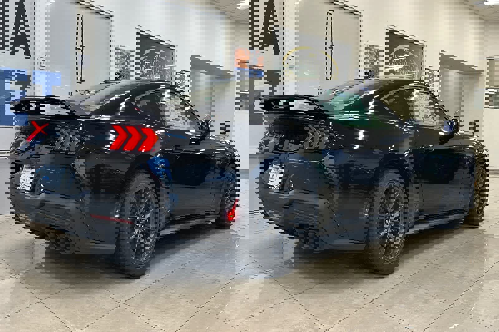 New 2026 Ford Mustang Dark Horse video 2