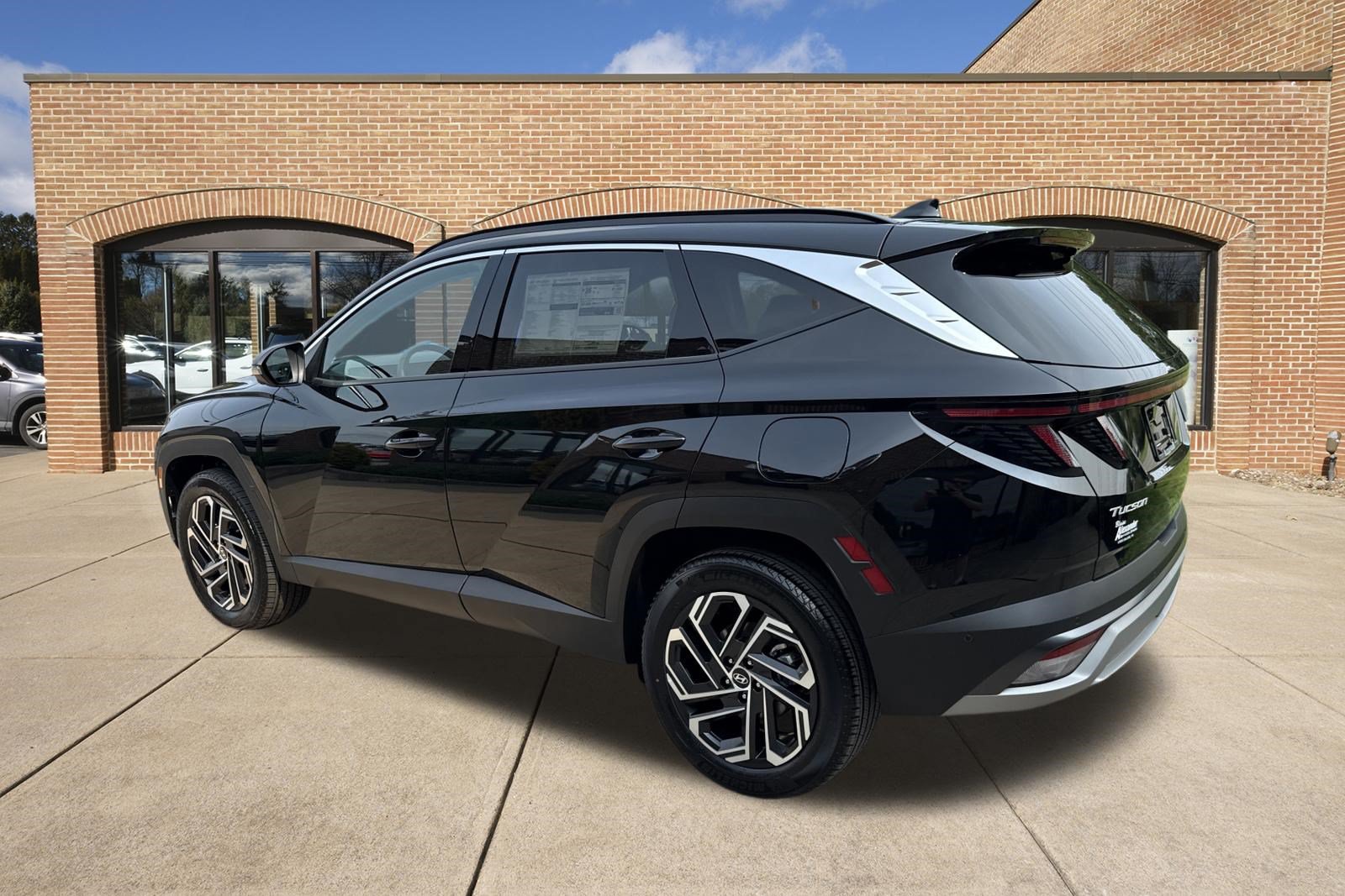 New 2026 Hyundai Tucson Limited AWD/4WD image 6
