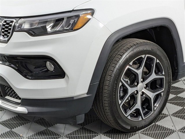 Used 2024 Jeep Compass Limited image 7