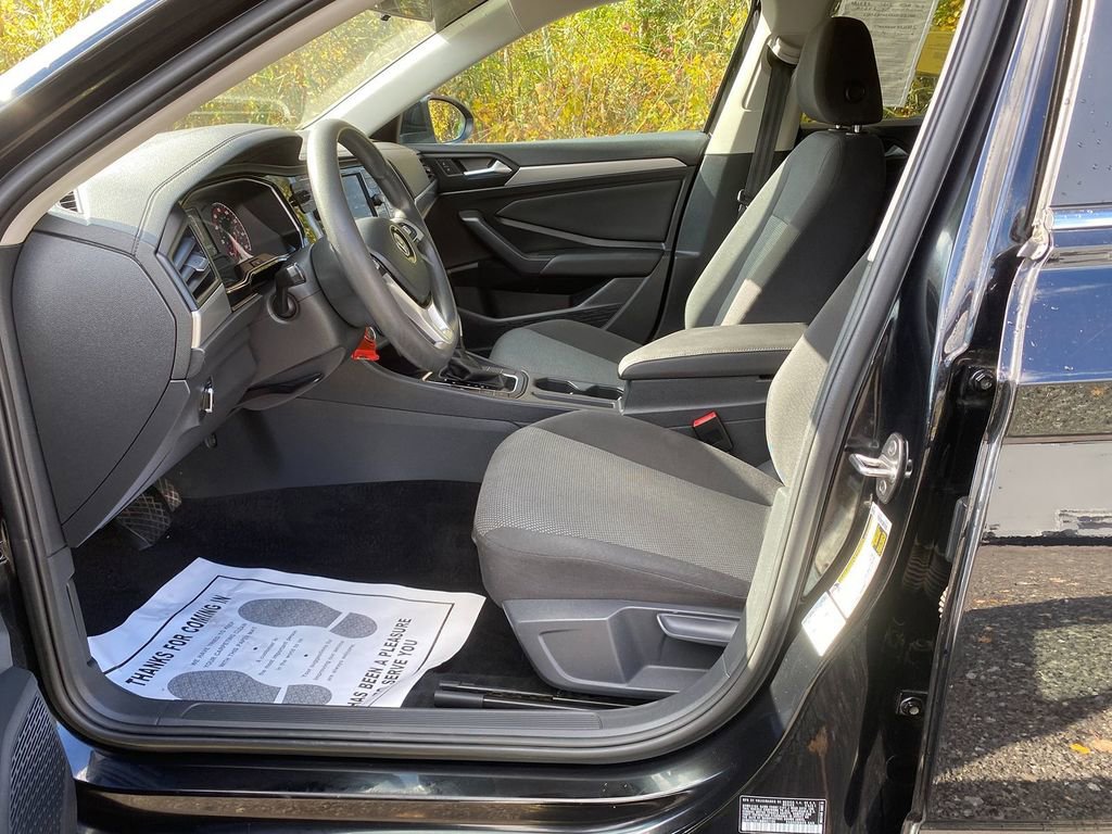 Used 2021 Volkswagen Jetta S image 12