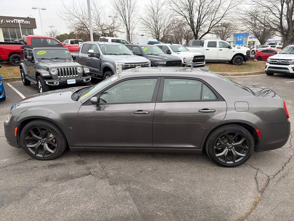 Used 2023 Chrysler 300 S image 2
