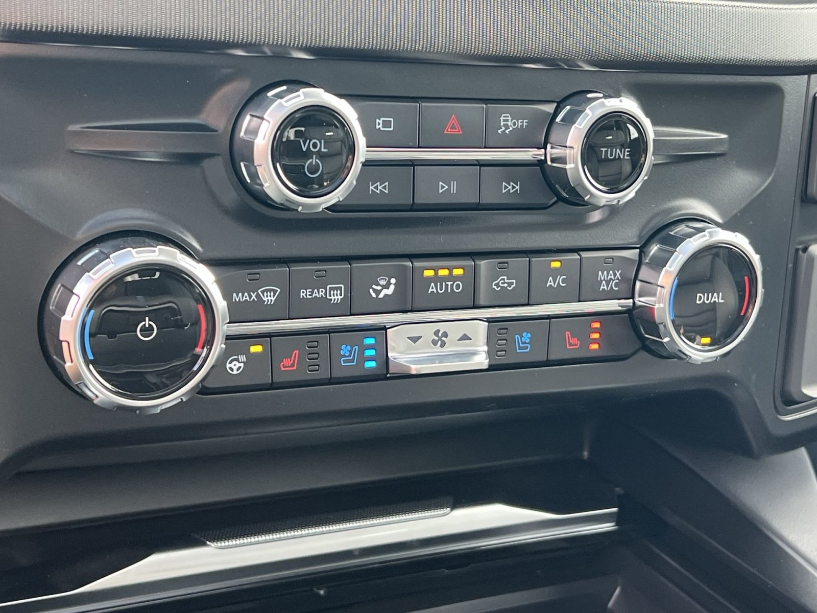 New 2026 Ford F450 Platinum AWD/4WD image 21
