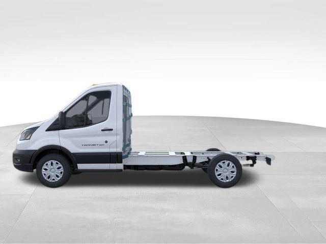 New 2026 Ford Transit 350 w/ Interior Upgrade Package RWD image 4
