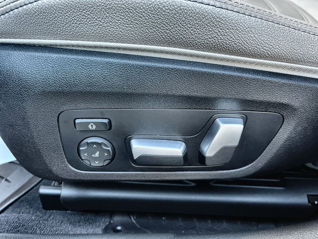 Certified 2023 BMW M340i xDrive w/ Premium Package image 12