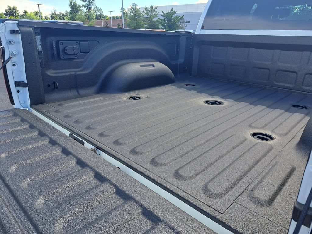 New 2026 RAM 3500 Big Horn AWD/4WD image 21