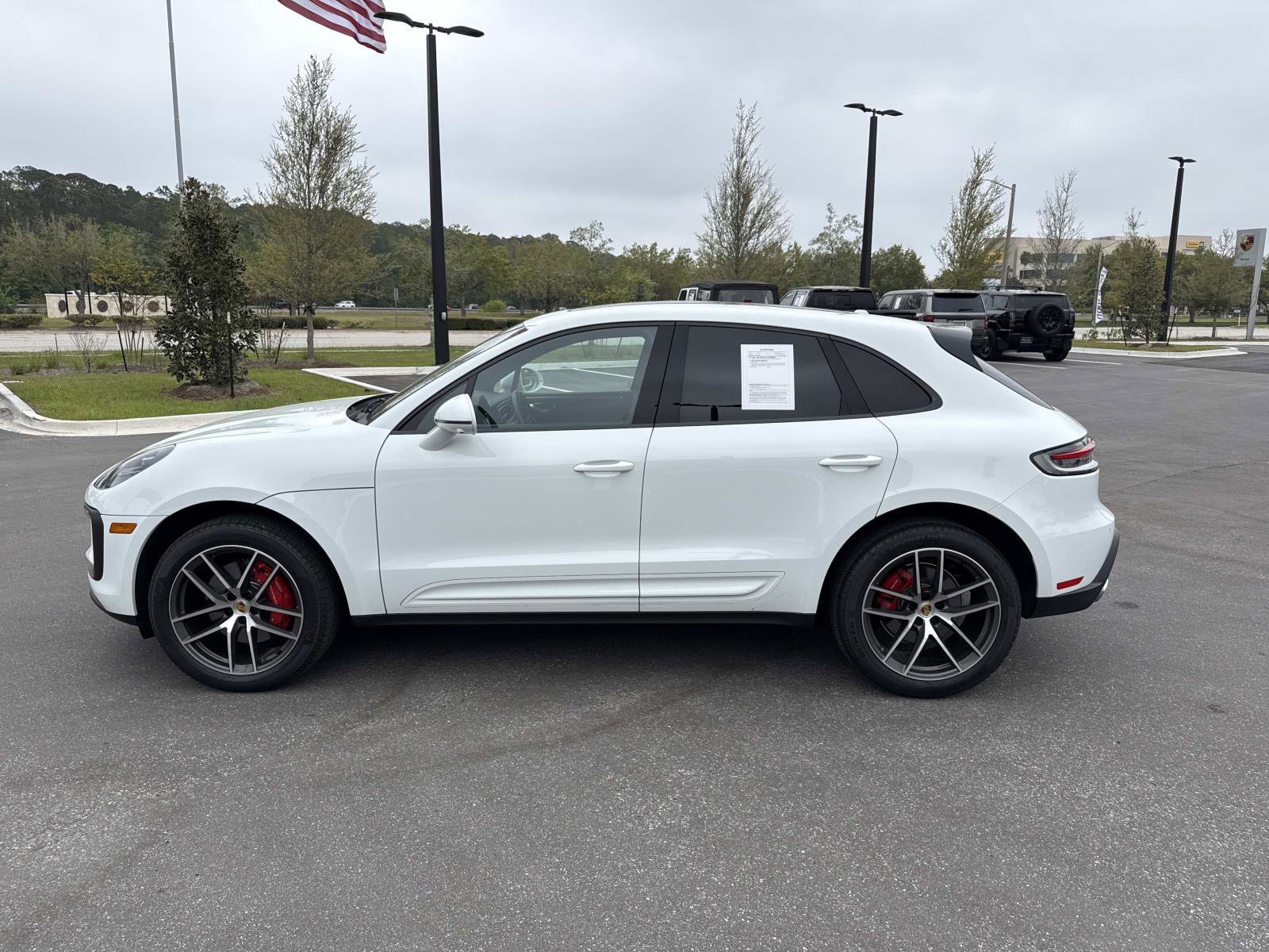 Used 2024 Porsche Macan S image 6
