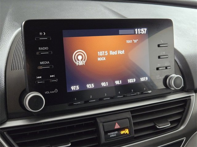 Used 2019 Honda Accord Hybrid image 33