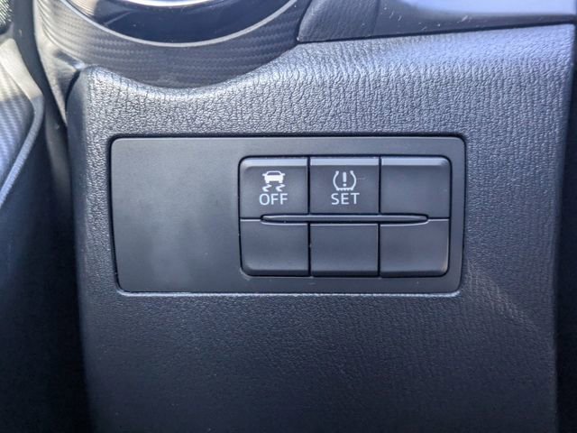 Used 2017 Toyota Yaris iA FWD image 26