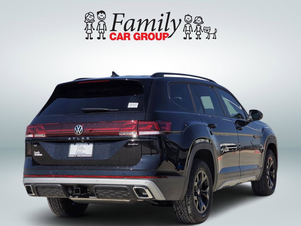 New 2026 Volkswagen Atlas Peak Edition image 4