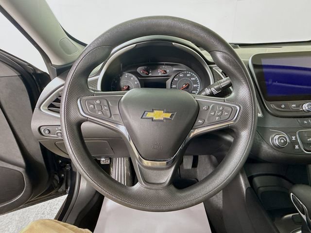 Used 2021 Chevrolet Malibu LS FWD image 13