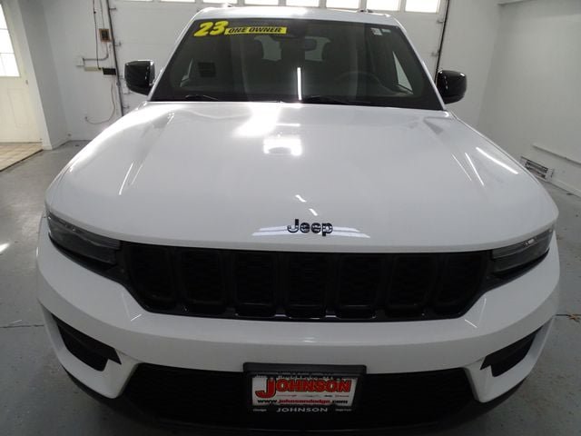 Certified 2023 Jeep Grand Cherokee Altitude AWD/4WD image 25
