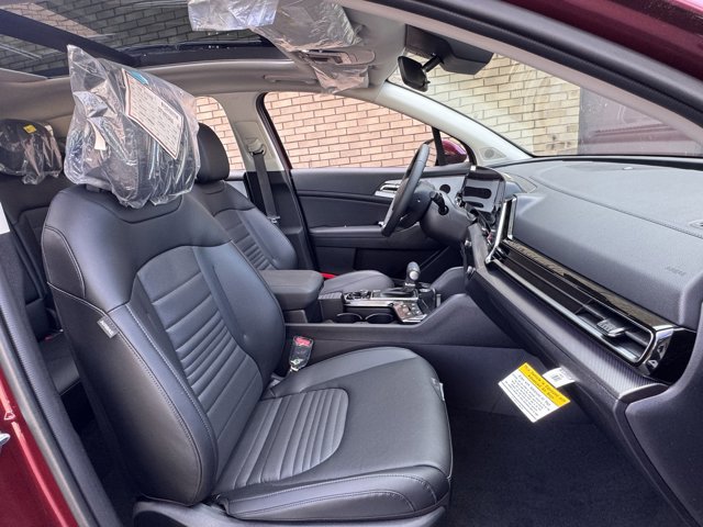 New 2025 Kia Sportage SX image 25