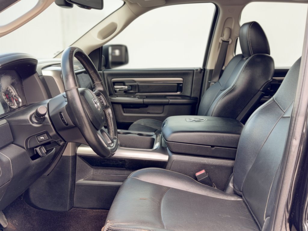 Used 2017 RAM 1500 Sport w/ Black Ram 1500 Sport Group AWD/4WD image 5