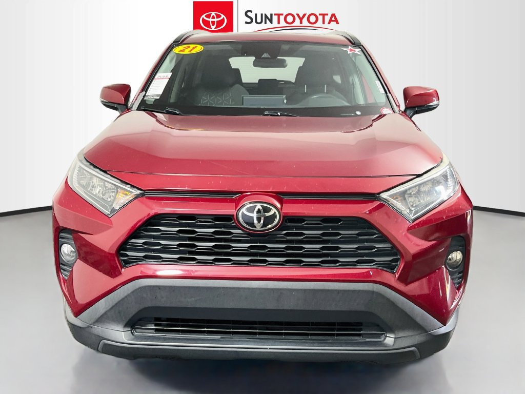 Used 2021 Toyota RAV4 XLE w/ Convenience Package FWD image 8
