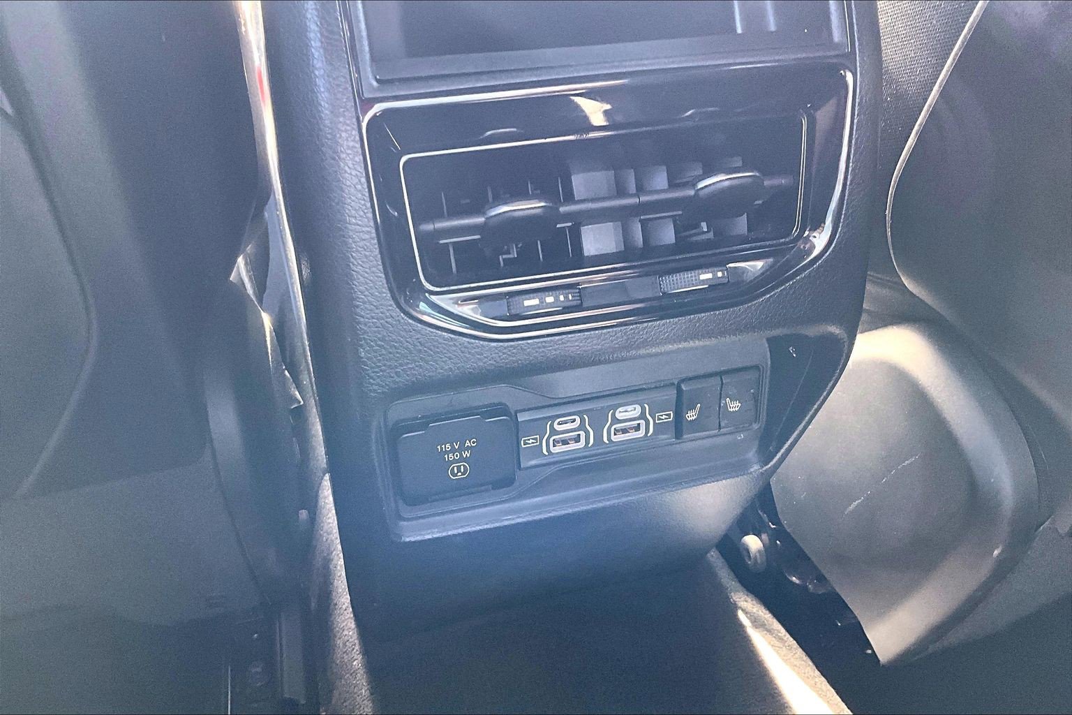 Used 2022 Jeep Grand Cherokee Trailhawk w/ Advanced Protech Group II AWD/4WD image 34