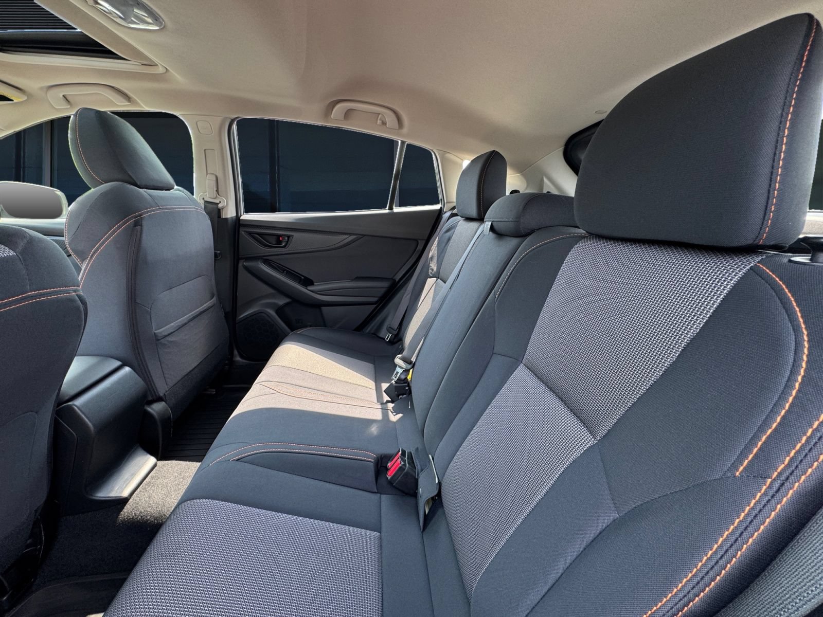 Used 2019 Subaru Crosstrek 2.0i Premium w/ Moonroof Package AWD/4WD image 16