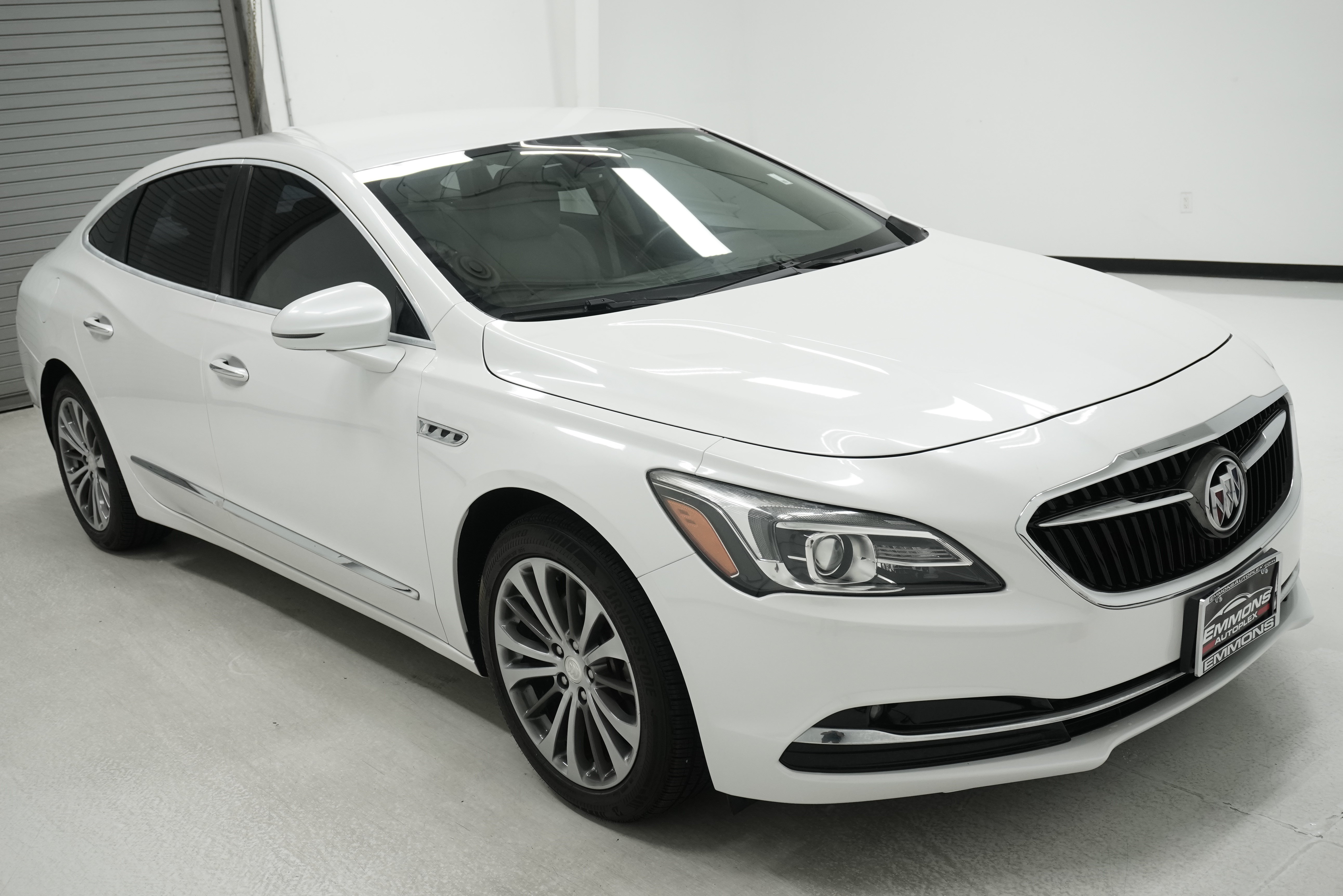 Used 2017 Buick LaCrosse Essence w/ Sights and Sounds Package FWD image 3